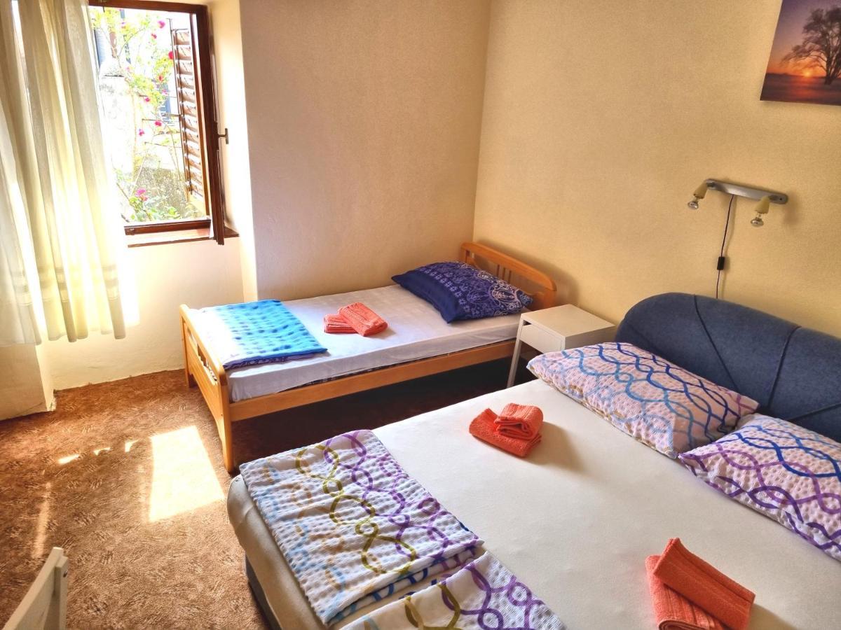 Willa House Lopica Senj  Zewnętrze zdjęcie